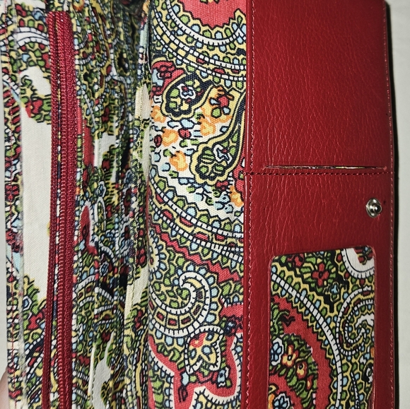 Talbots Genuine leather red wallet, paisley print non-smoke home - Picture 6 of 16